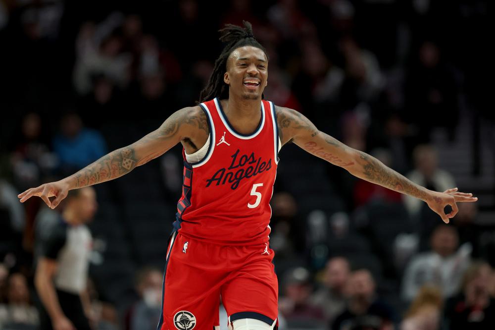 场上绽放 场上绽放