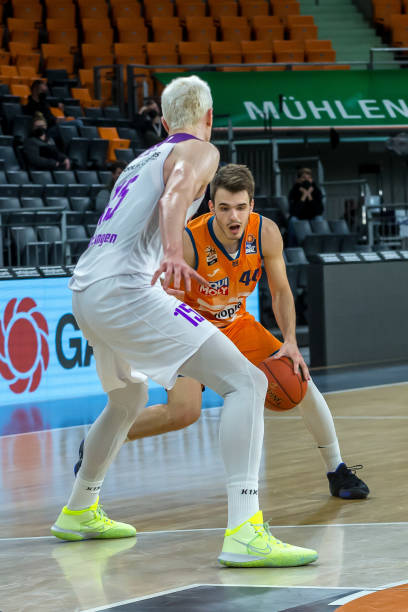 场展现了极 场展现了极